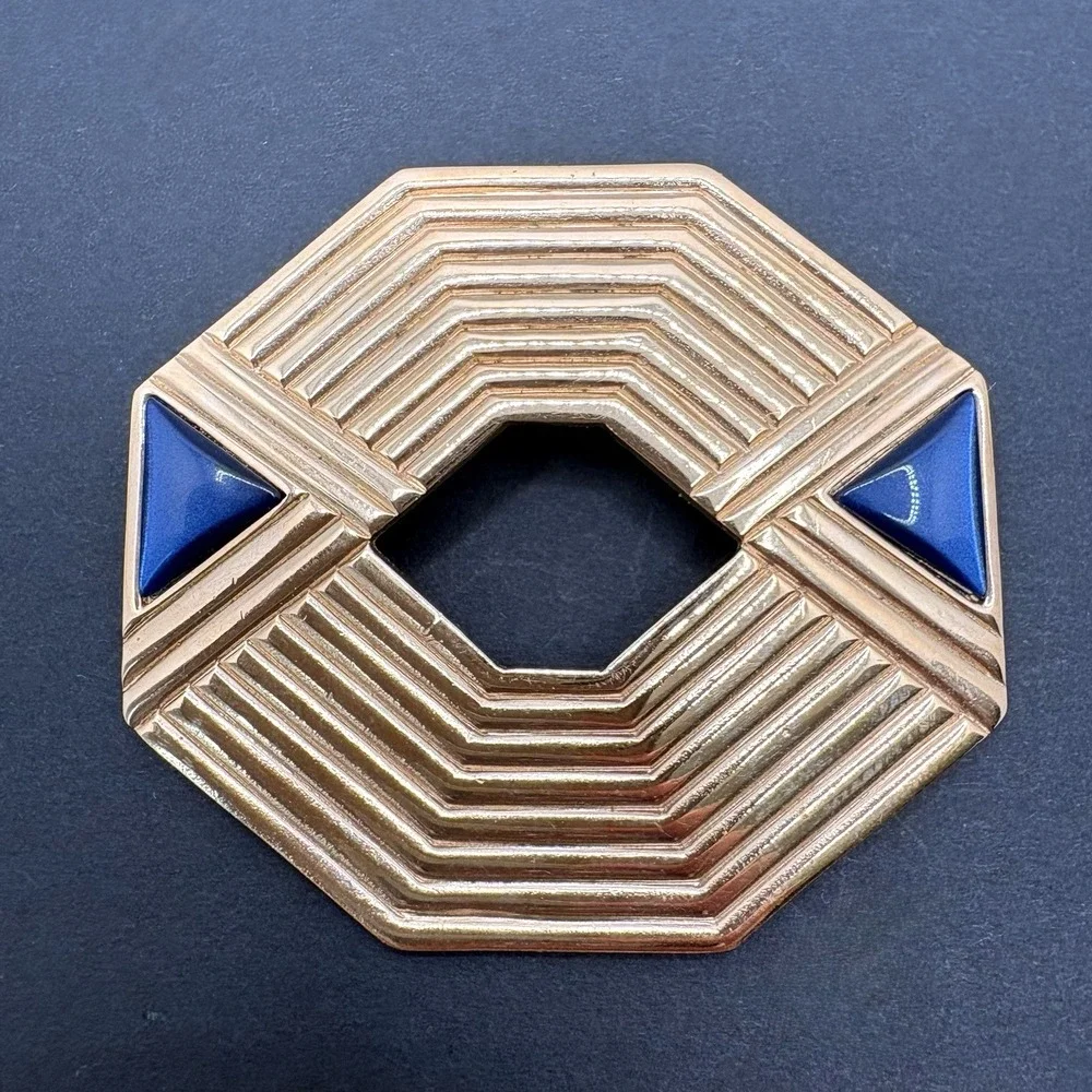 Avon Brooch Gallery Originals Blue Nile Gold Tone Blue Enamel‎ Art Deco Pin